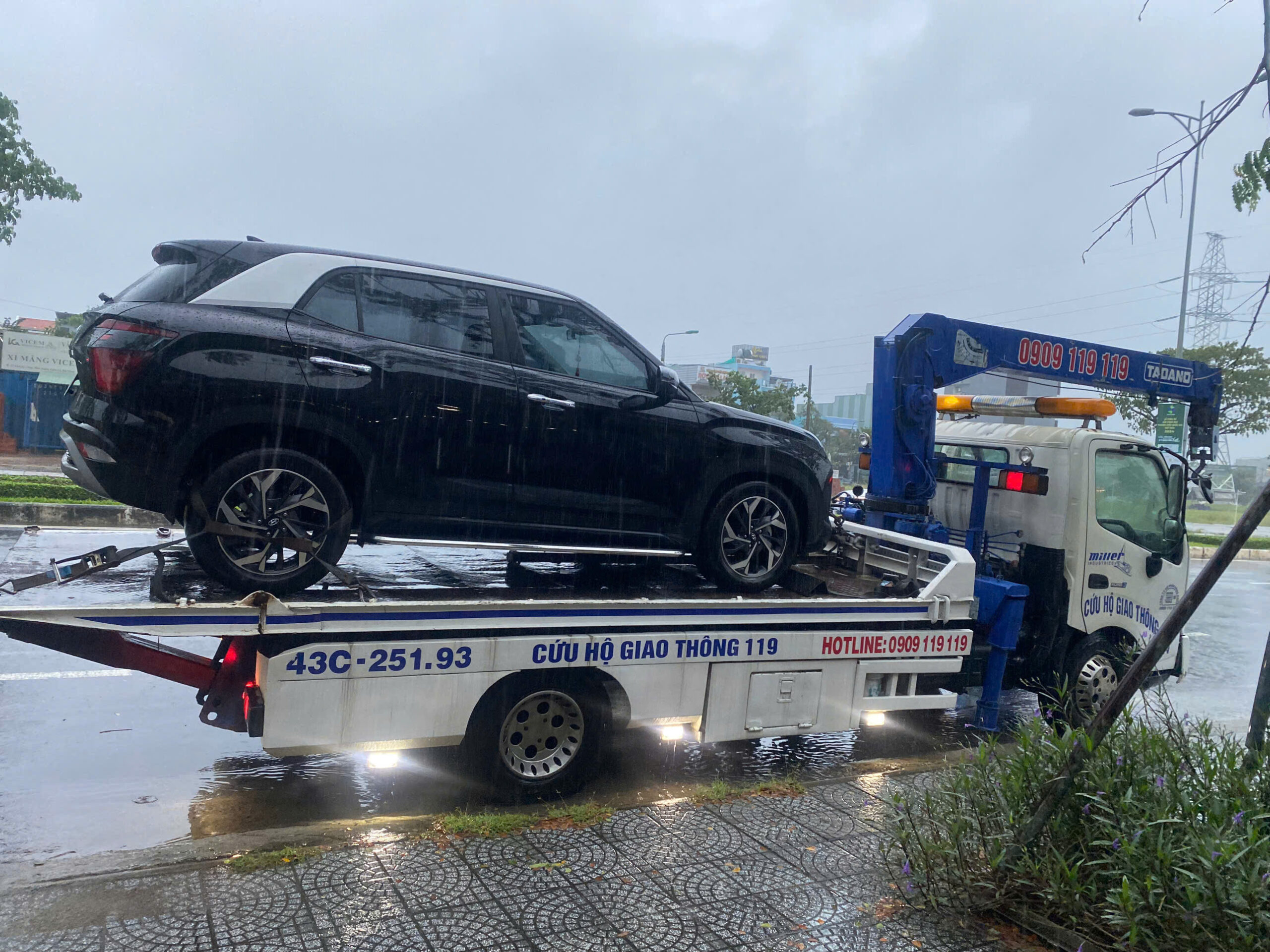 Dịch vụ cứu hộ xe ô tô