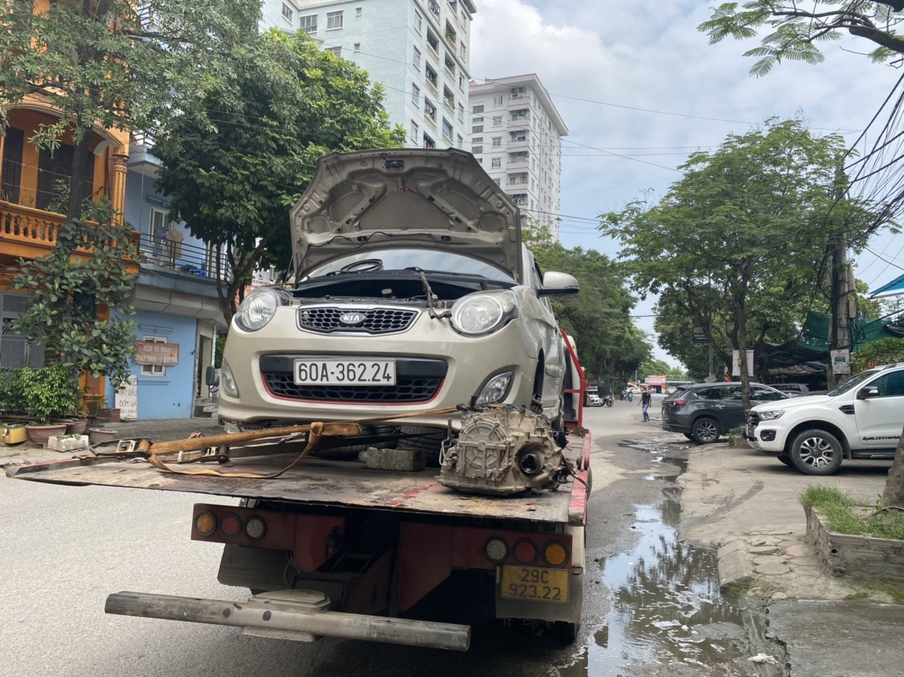 CỨU HỘ GIAO THÔNG HOÀNG MAI-GIÁ RẺ UY TÍN SỐ 1