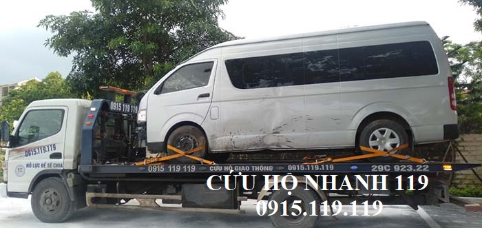 Giá cứu hộ xe được tính theo khoảng cách như thế nào hiện nay?