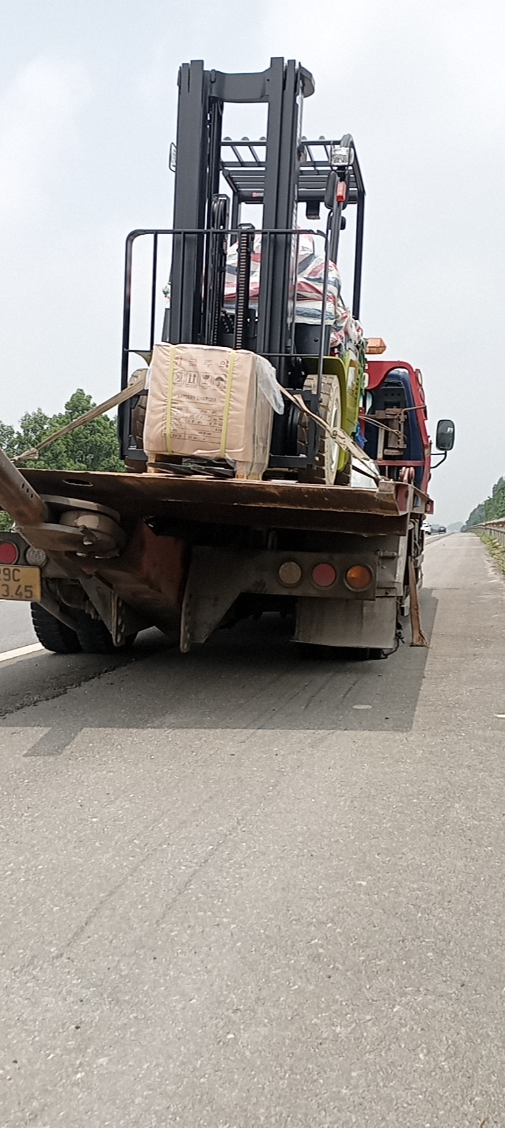 Cứu hộ giao thông Cầu Giấy 24/24
