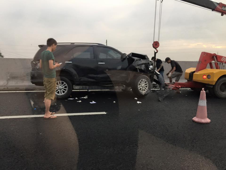 Cứu hộ ô tô 247: Phản ứng nhanh, xử lý chuyên nghiệp mọi sự cố