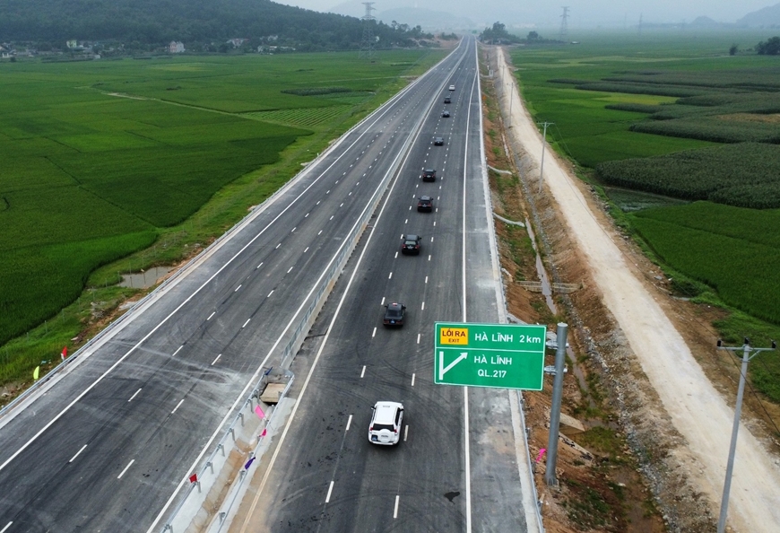 Quy Định Khi Tham Gia Giao Thông Trên Cao Tốc Mới Nhất Hiện Nay